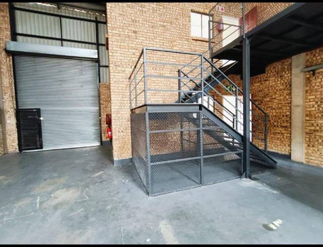 INDUSTRIAL PROPERTY TO RENT IN STORMILL